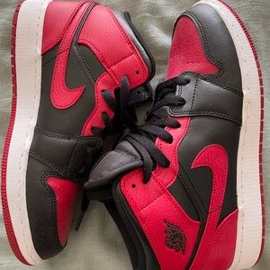 Air Jordan 1 sneakers in great condition